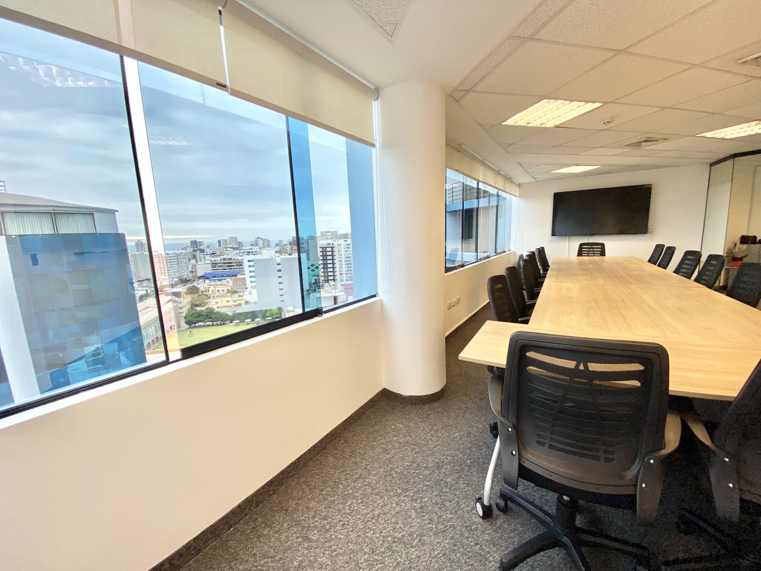 Sala Multifuncional Lima Coworking Miraflores — 12 a 16 personas